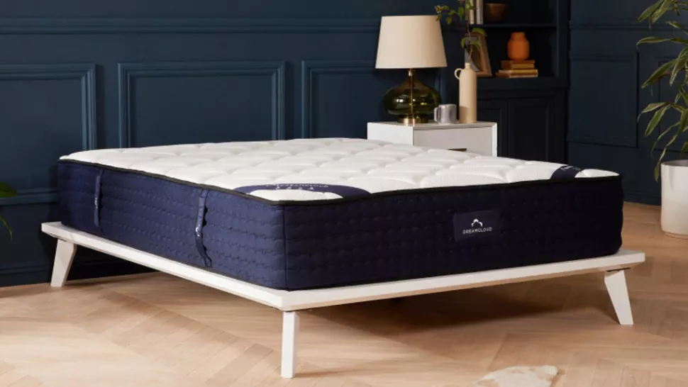 The DreamCloud Mattress: Should you buy this luxury hybrid?
